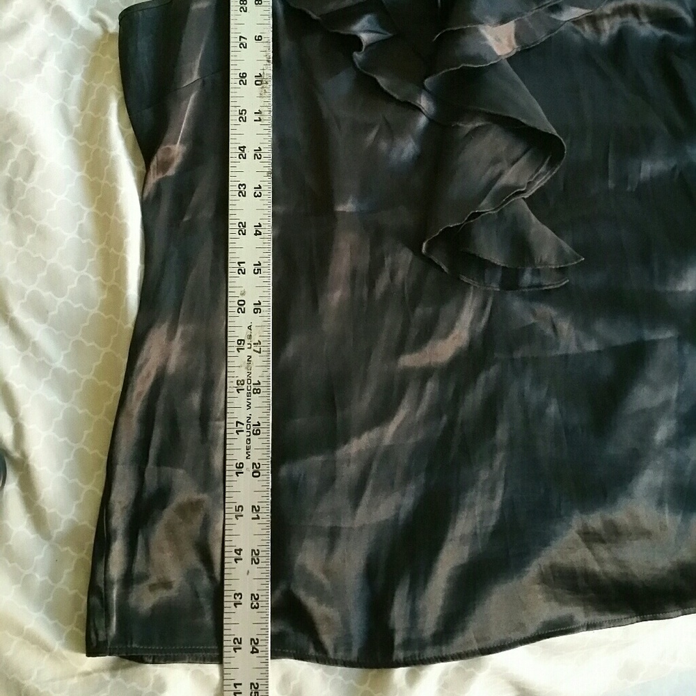 Top - Picture 3 of 4